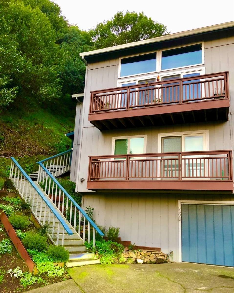 Townhouse for rent at 349 Sausalito Blvd, Sausalito, CA 94965
