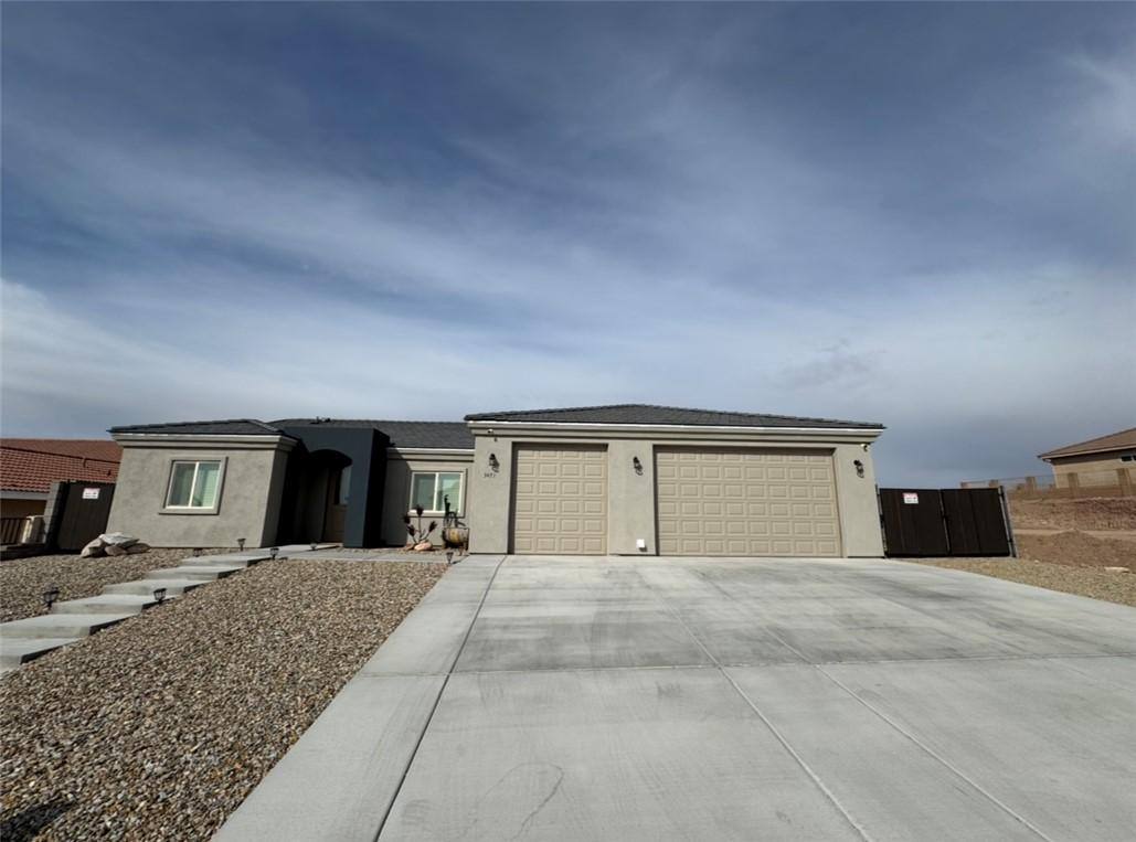House for rent at 3471 Sunglow Dr, Bullhead City, AZ 86429