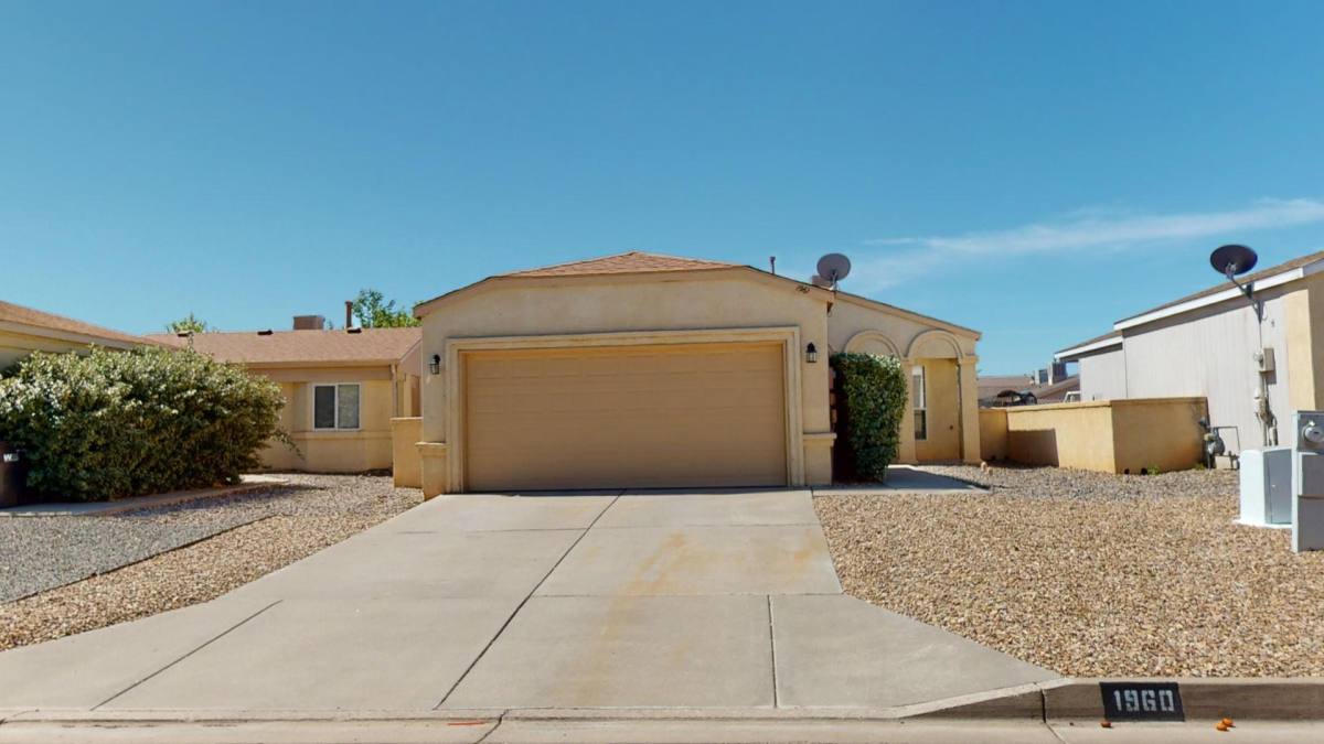 House for rent at 1961 Strawberry Dr NE, Rio Rancho, NM 87144