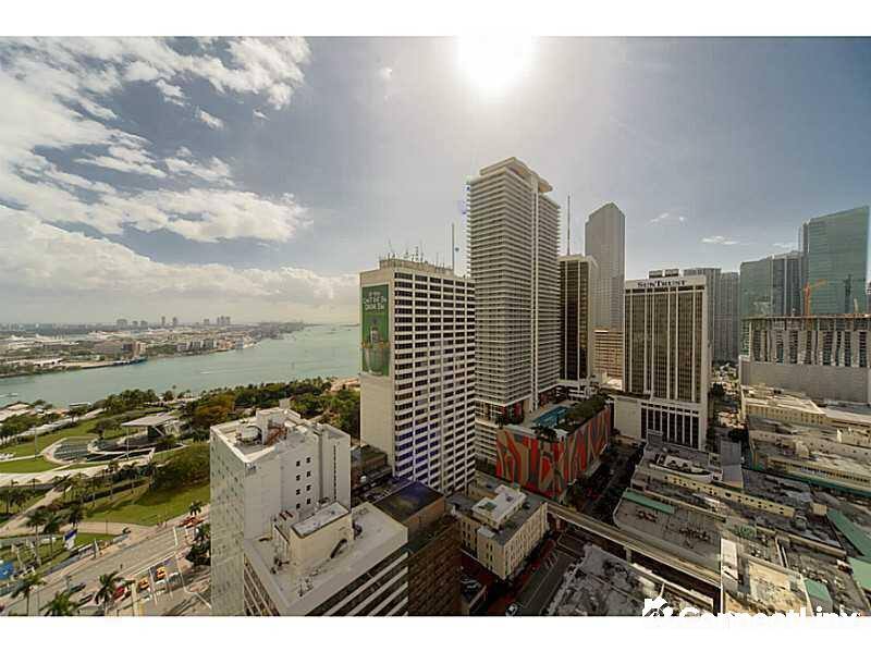 253 NE 2nd St #2710, Miami, FL 33132