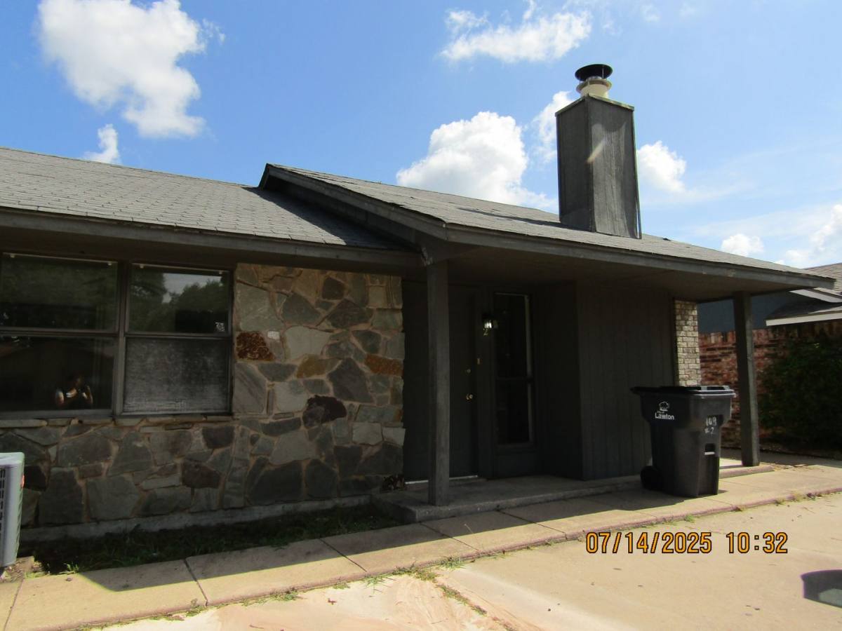 Townhouse for rent at 908 NE Tortoise Dr, Lawton, OK 73507