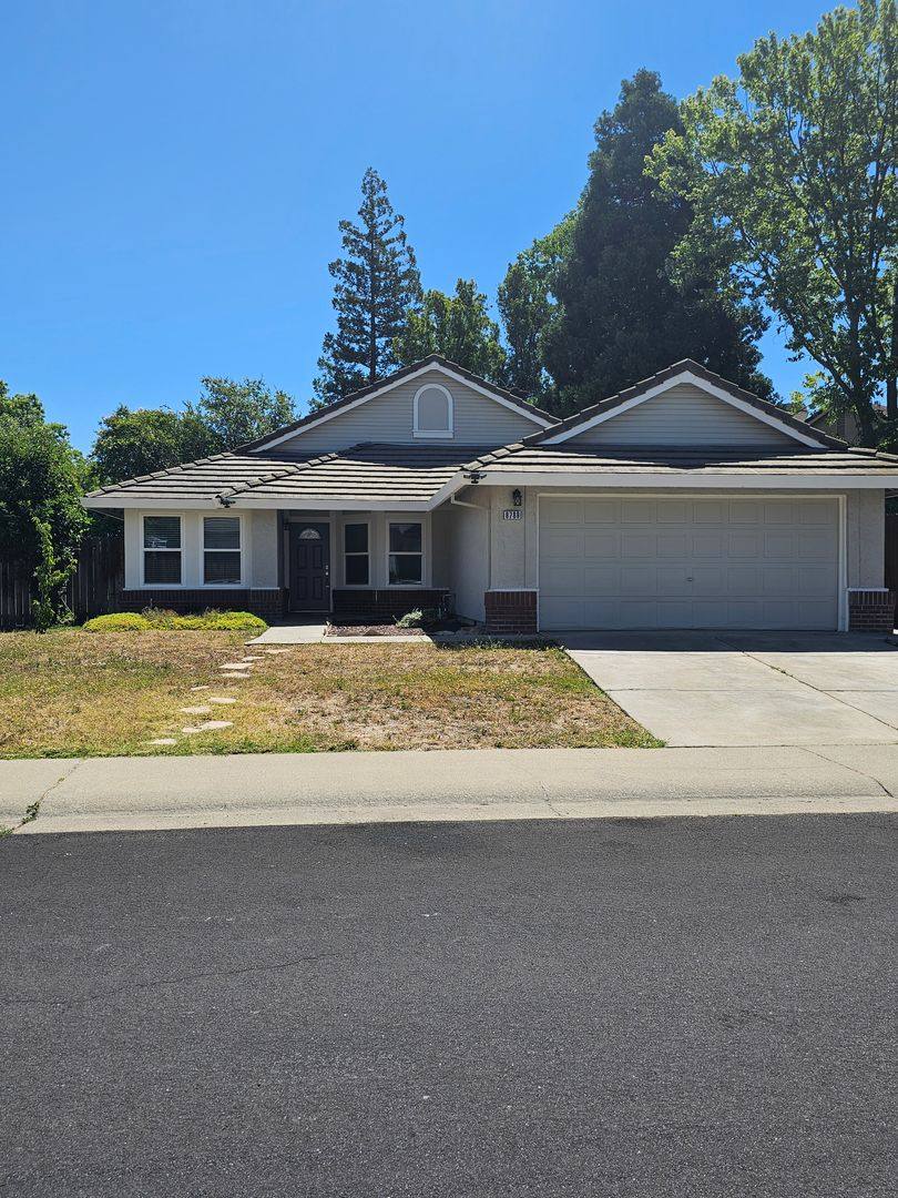 House for rent at 8789 Mayberry Way, Elk Grove, CA 95758