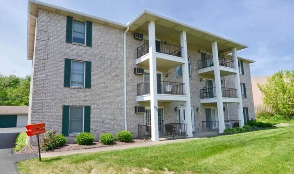 Condo for rent at 7386 Eisenhower Dr #4, Youngstown, OH 44512