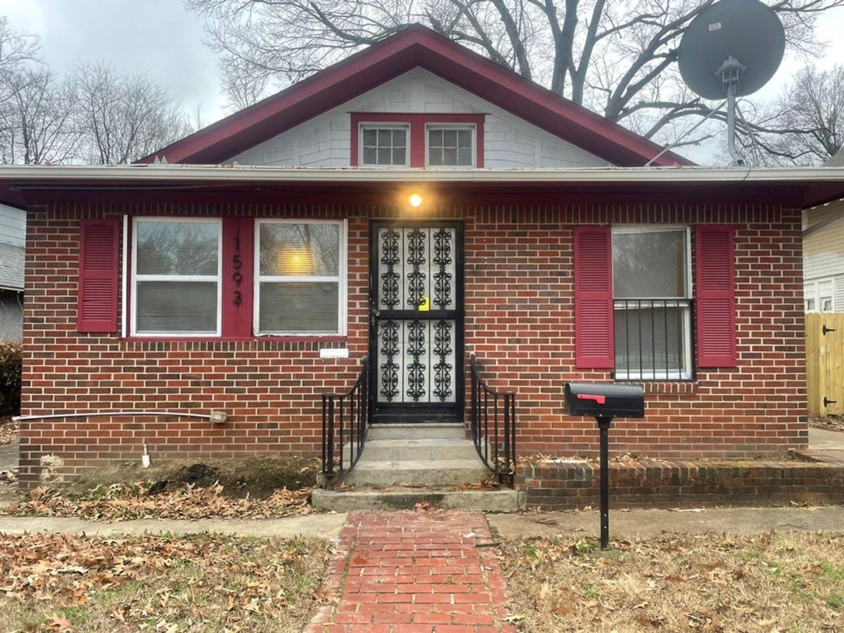 House for rent at 1593 Waverly Ave, Memphis, TN 38106