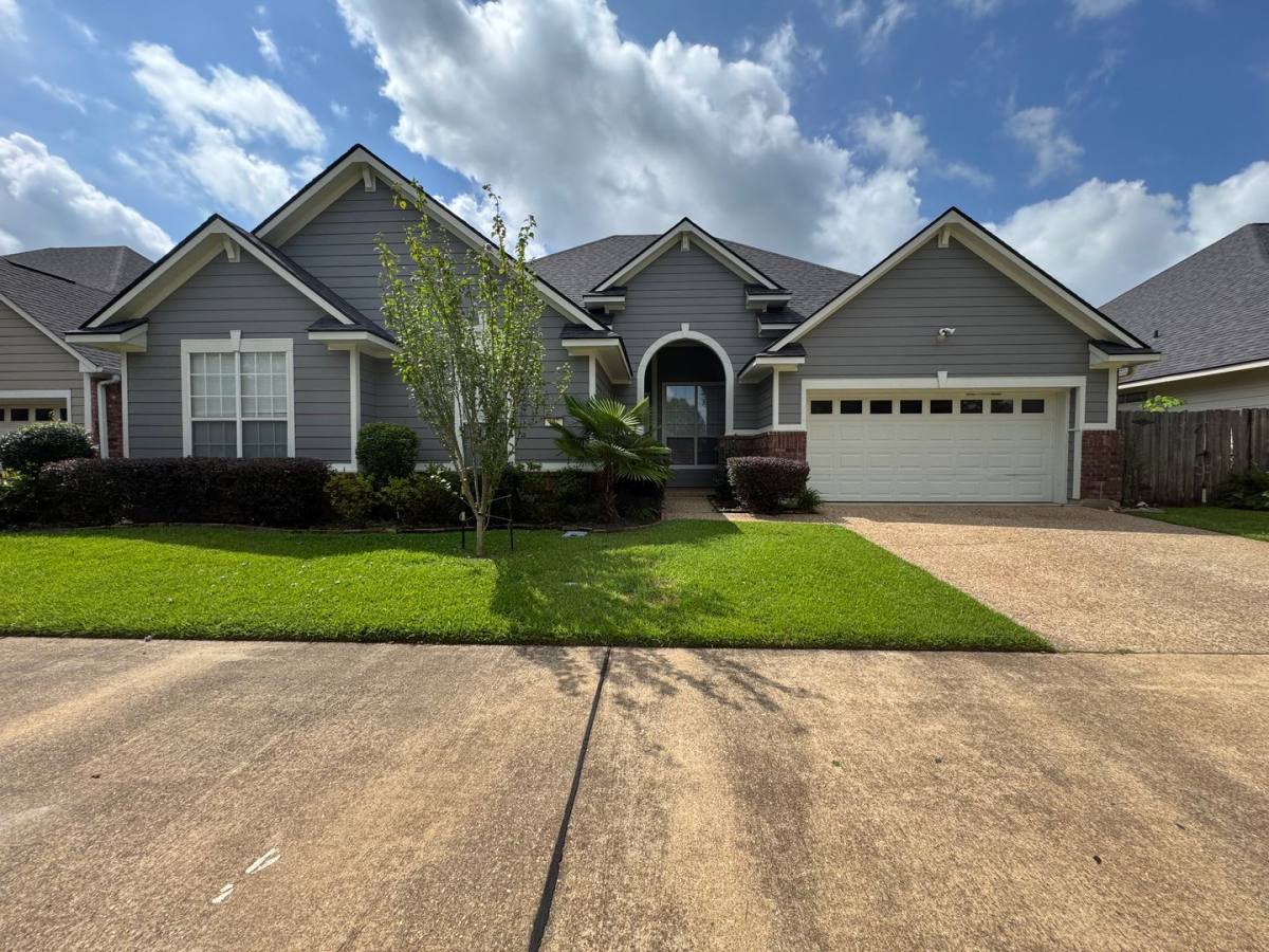 House for rent at 127 Labelle Lane, Shreveport, LA 71115