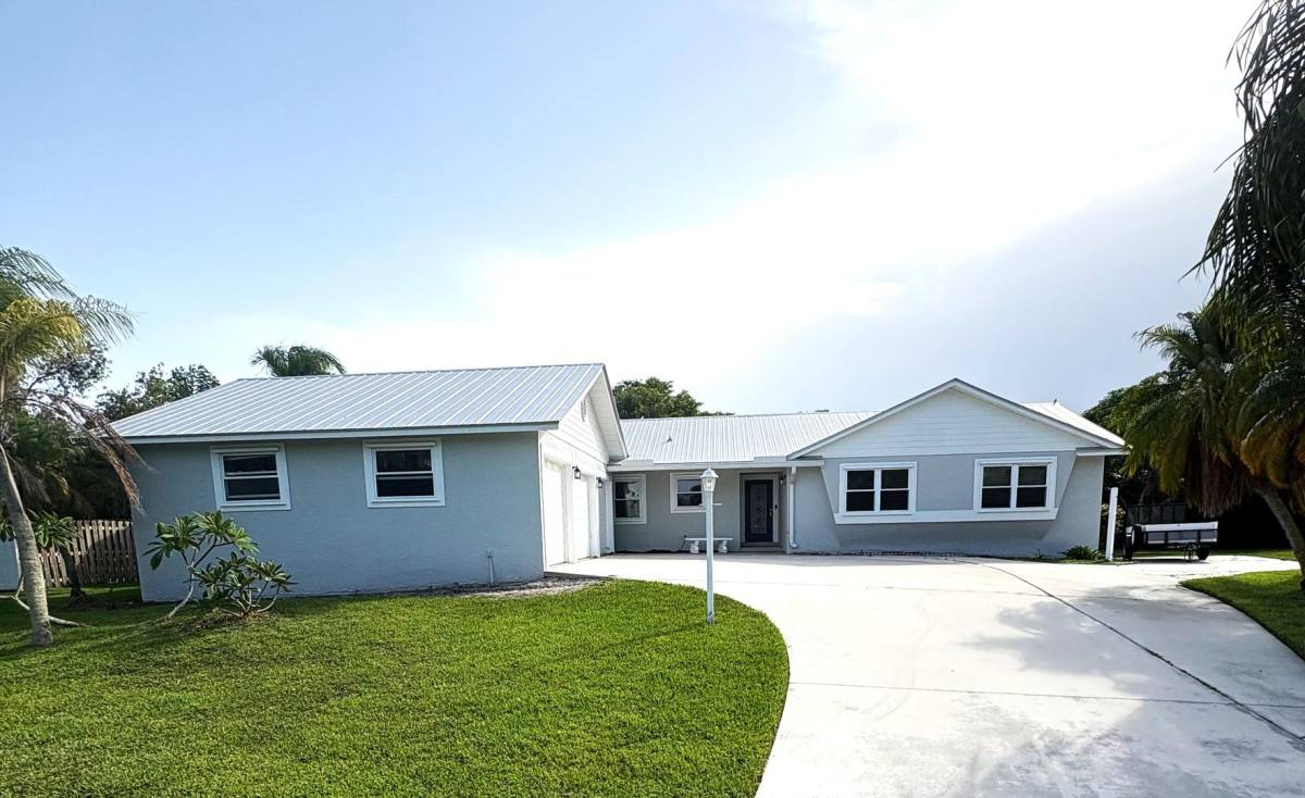 House for rent at 3083 Quanset Circle, Stuart, FL 34997