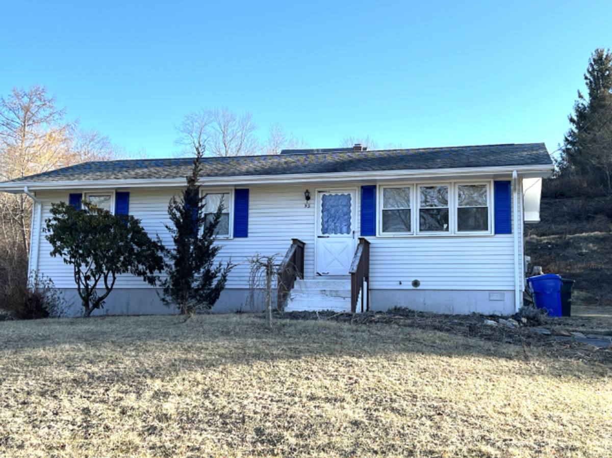 House for rent at 93 County Rd, Torrington, CT 06790