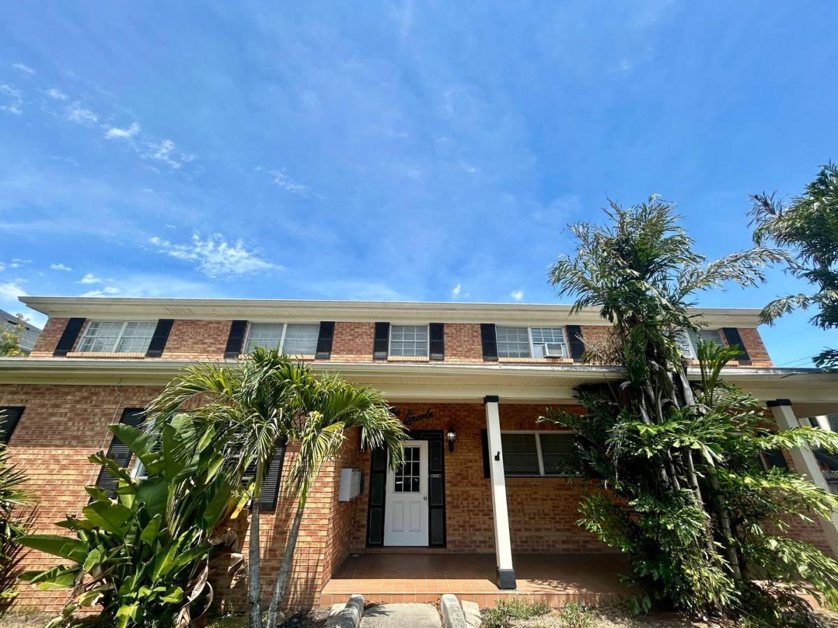 Apartment for rent at 608 S Lincoln Ave, Tampa, FL 33609