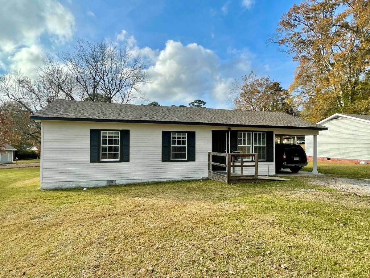 House for rent at 122 Pleasant St, Brandon, MS 39042