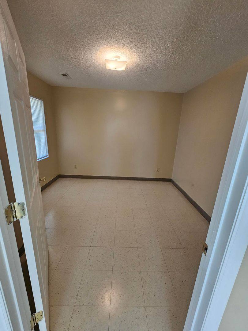 Apartment for rent at 518 W Main St, Boonville, NC 27011