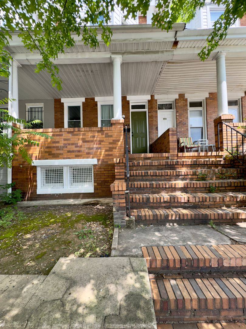 House for rent at 344 E 28th St, Baltimore, MD 21218