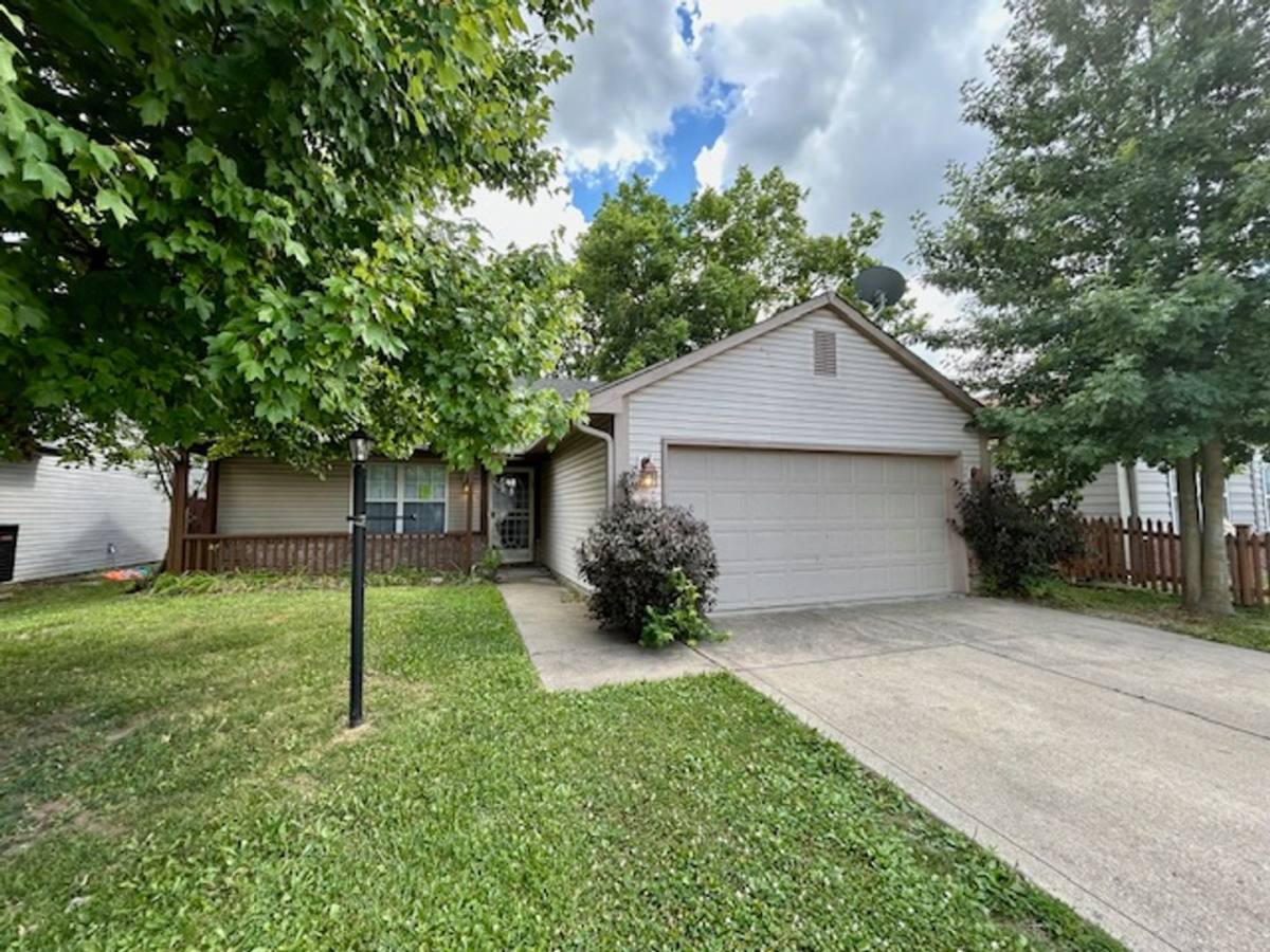 House for rent at 5043 Seerley Creek Rd, Indianapolis, IN 46241