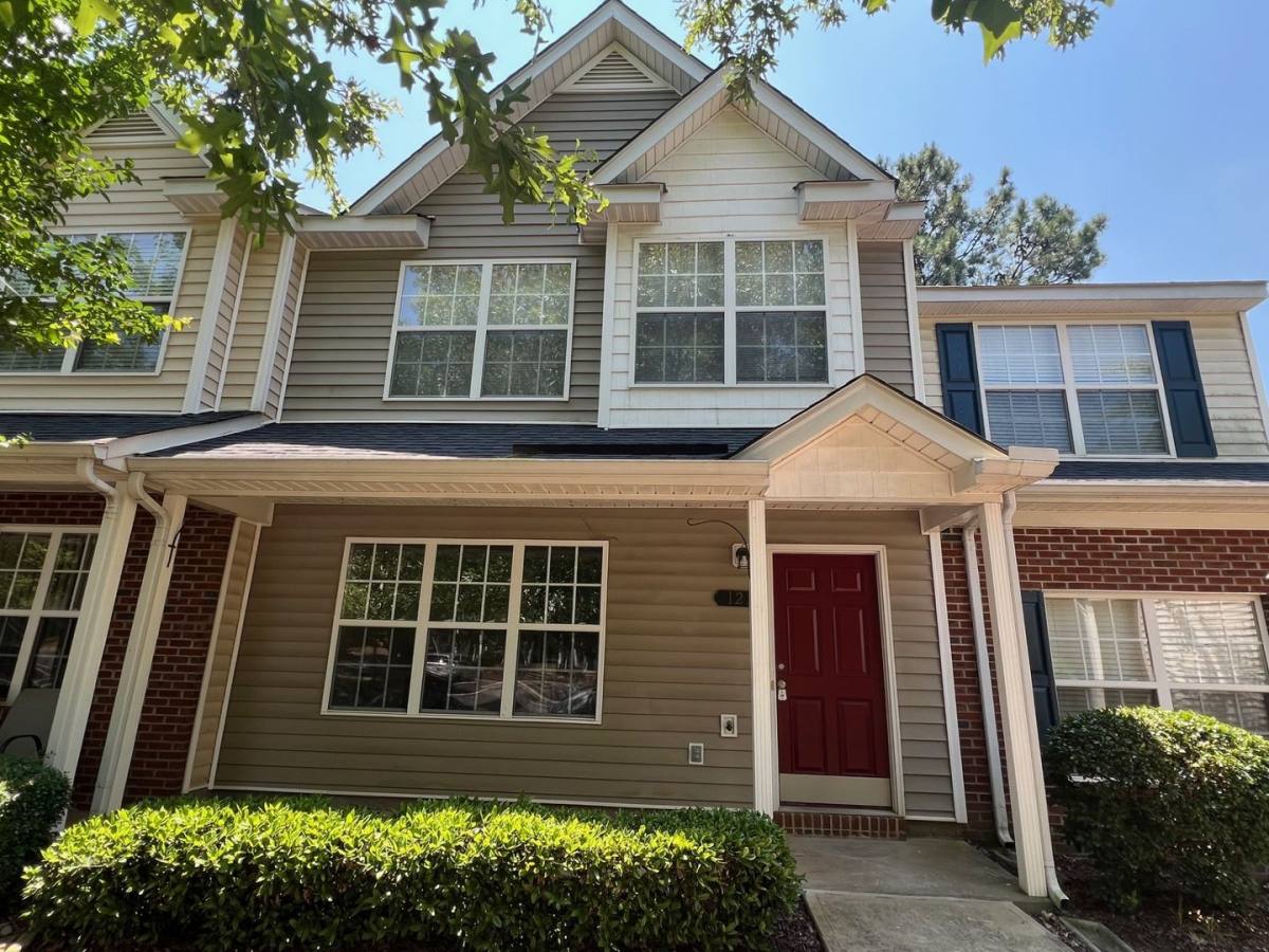 Townhouse for rent at 123 Delargy Circle, Mooresville, NC 28117