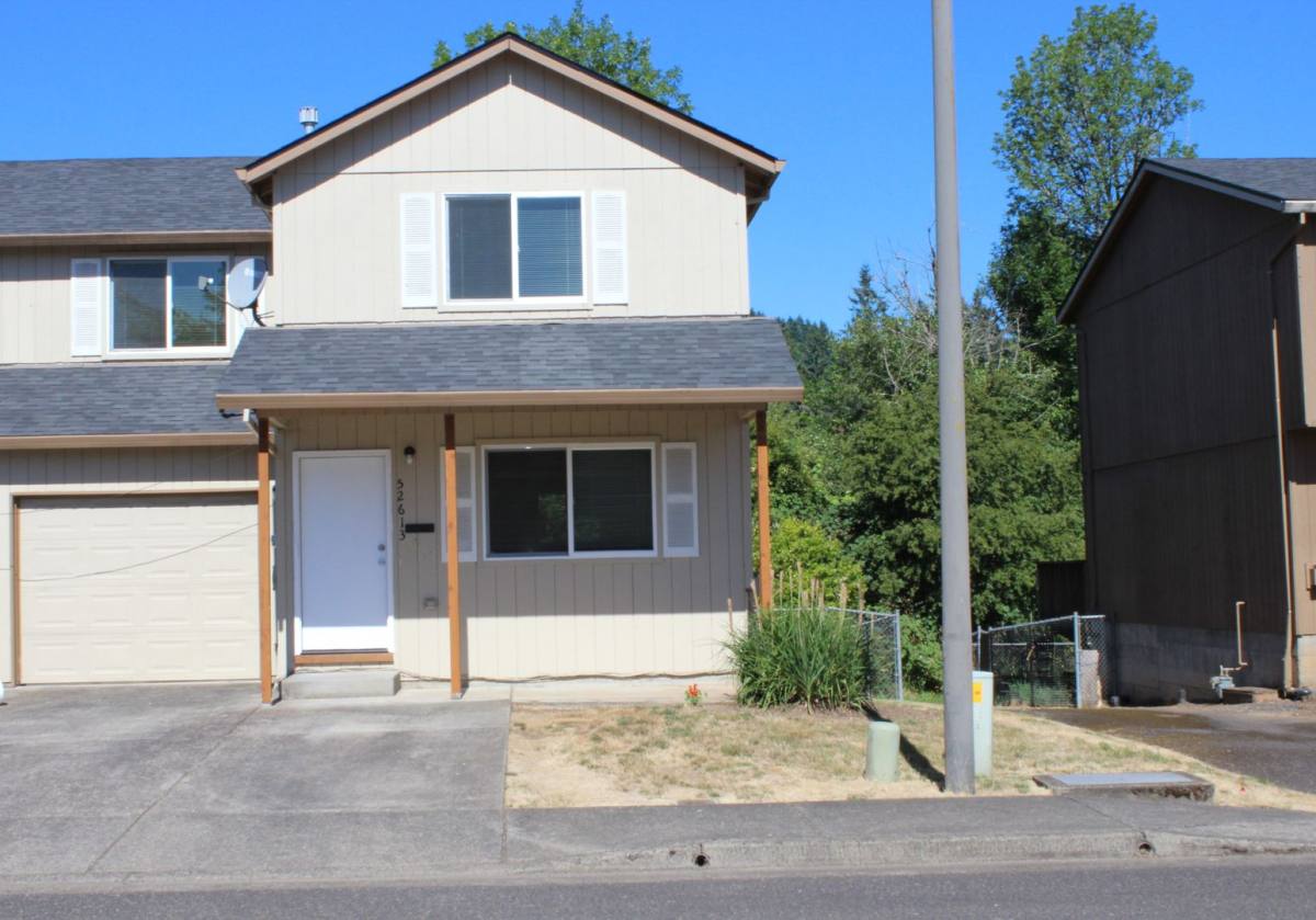 House for rent at 52613 NW 4th St, Scappoose, OR 97056