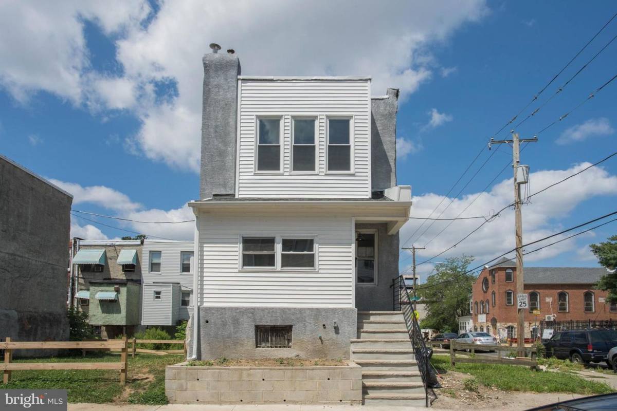 House for rent at 1402 S Napa St, Philadelphia, PA 19146