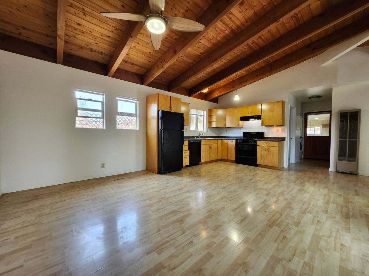 Apartment for rent at 1449 Ditty Ave, Santa Rosa, CA 95403