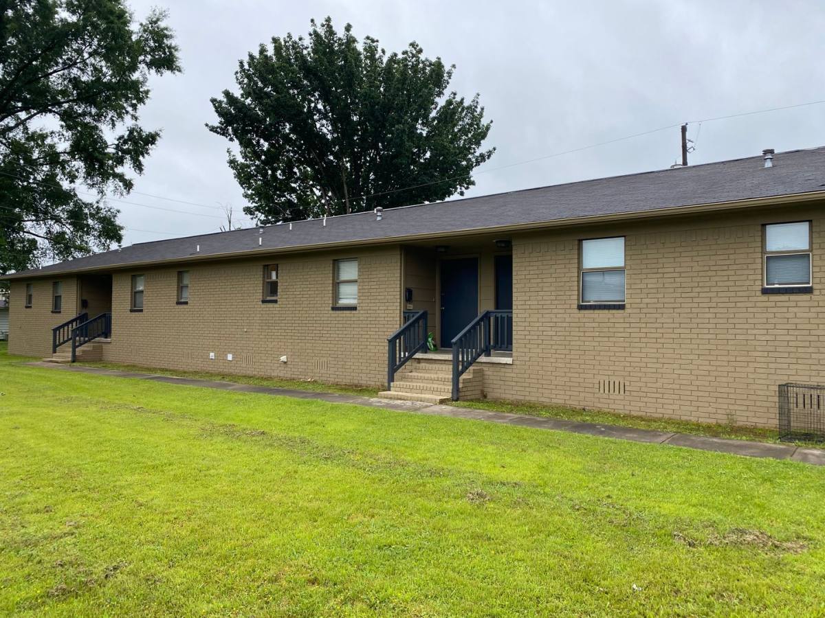 Apartment for rent at 514 W J St, Russellville, AR 72801