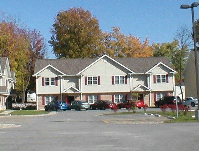 Apartment for rent at 614 E Park, Carbondale, IL 62901