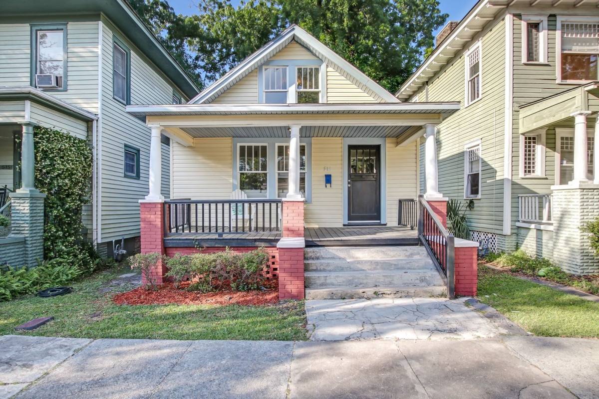 House for rent at 513 E 36th St, Savannah, GA 31401