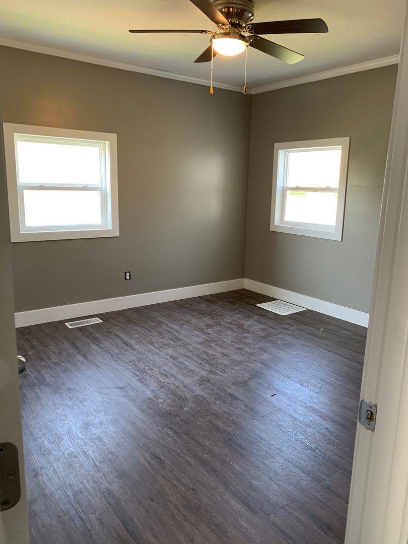 House for rent at 512 S Armstrong St, Kokomo, IN 46901