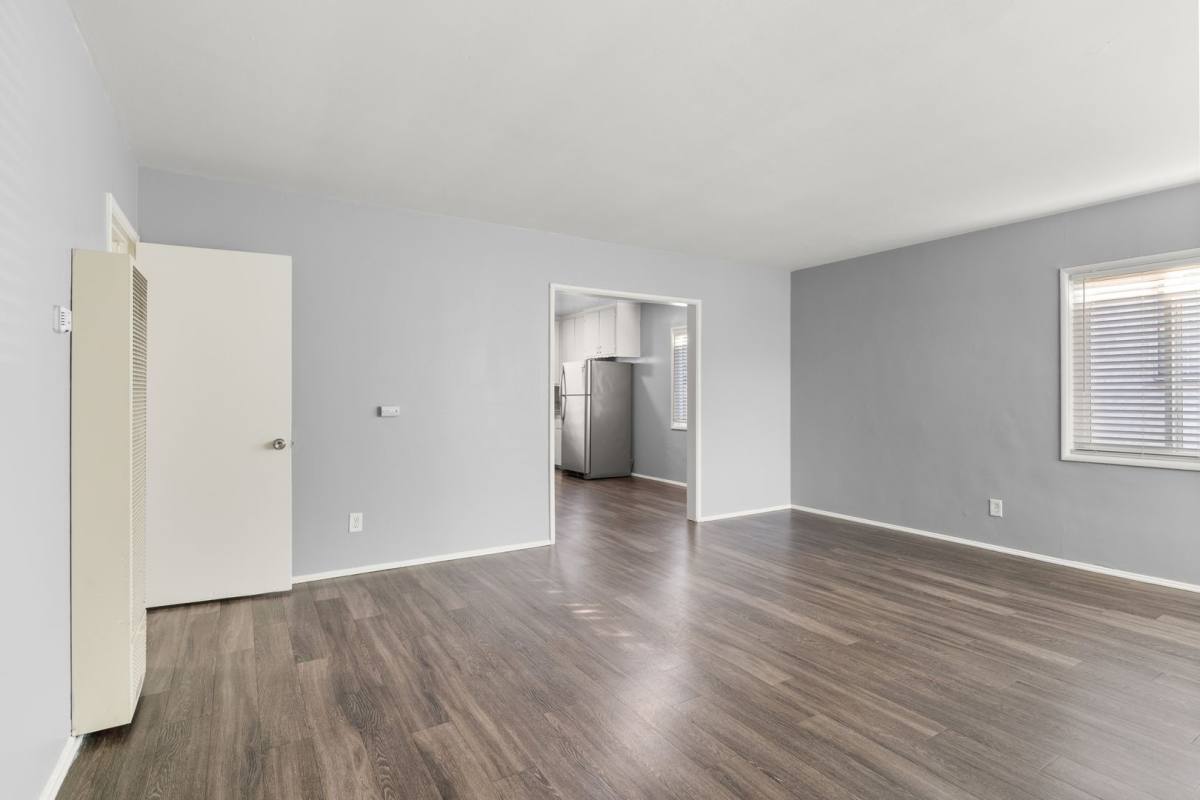Apartment for rent at 1577 Pine Ave, Long Beach, CA 90813