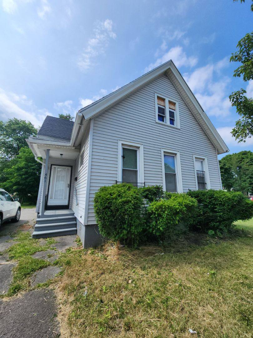 House for rent at 461 Ave D, Rochester, NY 14621