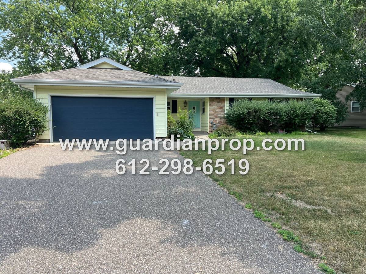 House for rent at 2228 Apache St, Saint Paul, MN 55120