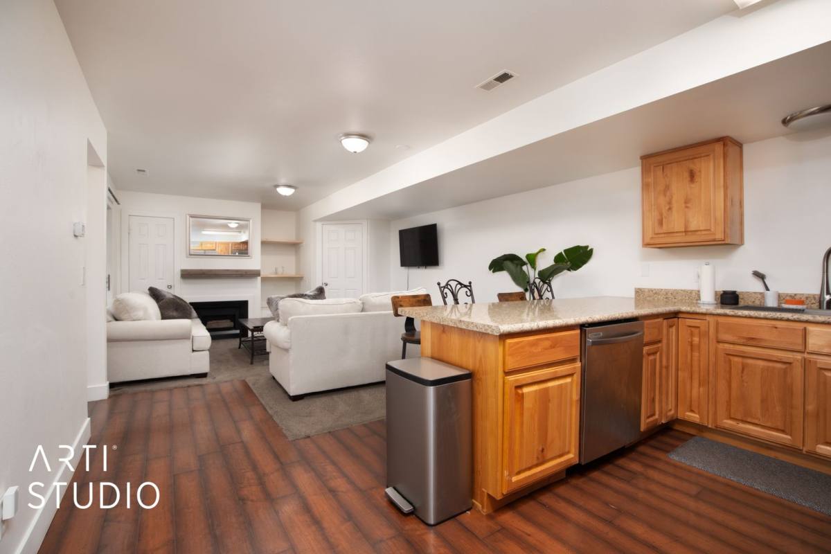 Condo for rent at 1767 N Willowbrook Dr, Provo, UT 84604