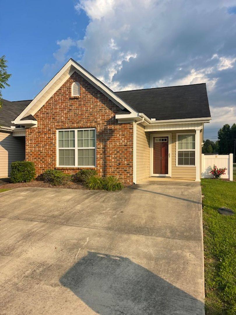 House for rent at 55 Embecca Landing, Oxford, AL 36203