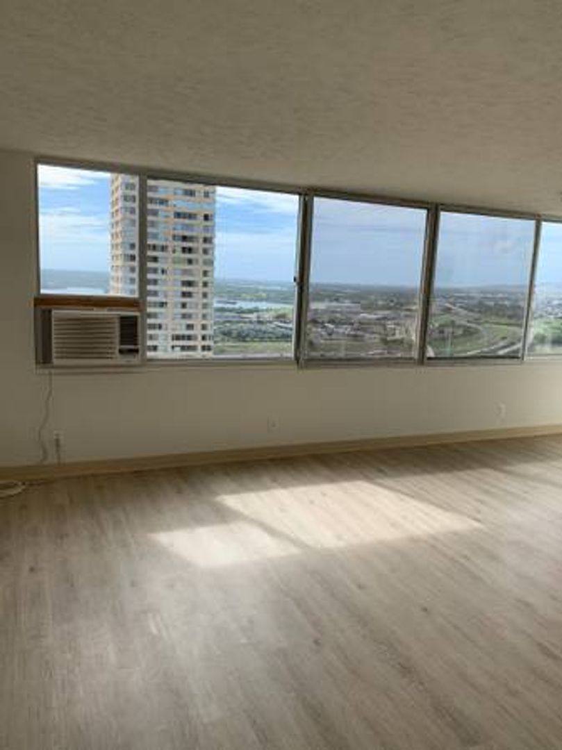 Apartment for rent at 1060 Kamehameha Highway 2902B, Pearl City, HI 96782
