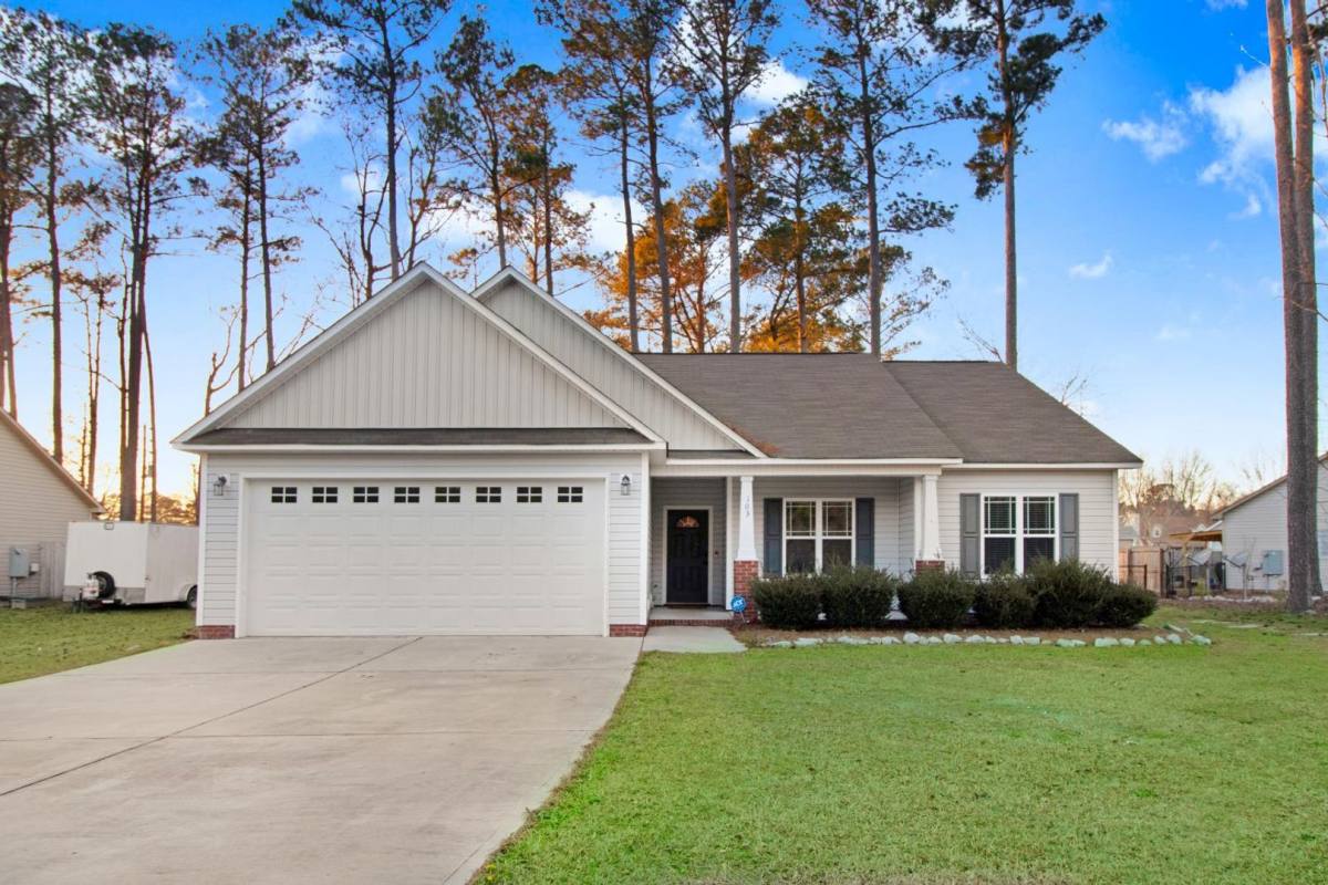 House for rent at 103 Bryanwood Dr, Goldsboro, NC 27534