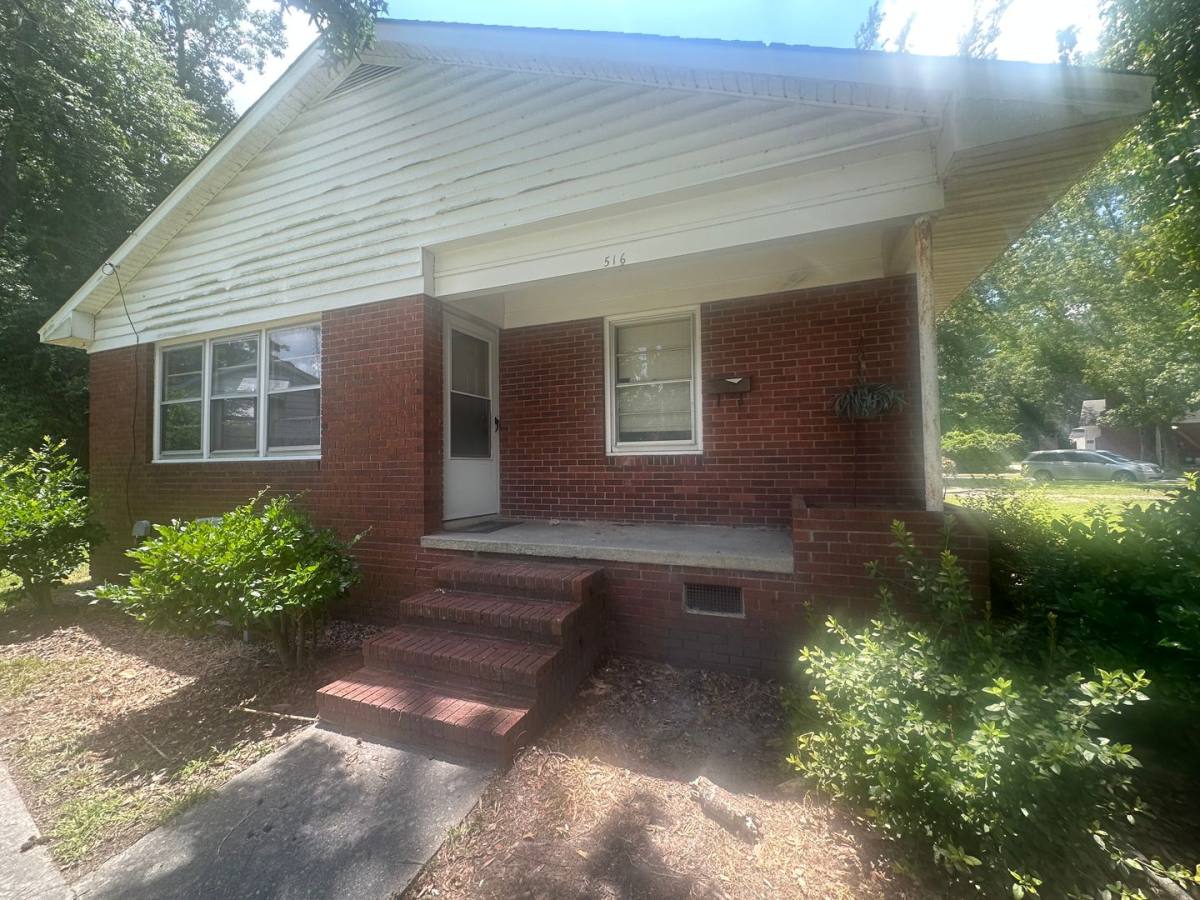 House for rent at 516 Darby Ave, Kinston, NC 28501