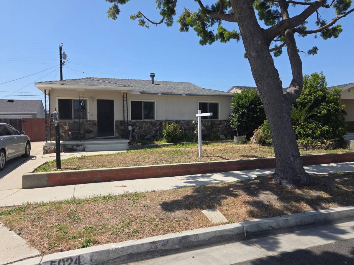 House for rent at 5024 W 126th St, Hawthorne, CA 90250