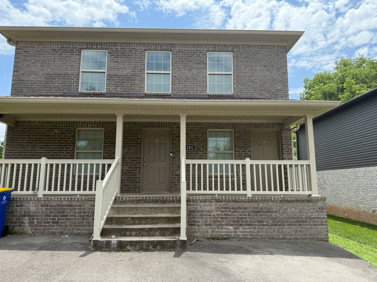 Apartment for rent at 201 Cherry Way, Bowling Green, KY 42101