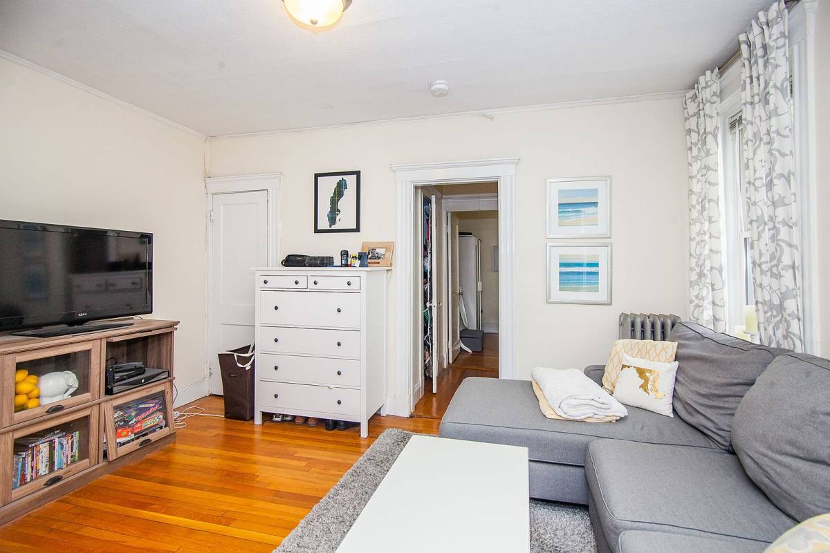 Apartment for rent at 33 Walbridge St #13, Allston, MA 02134