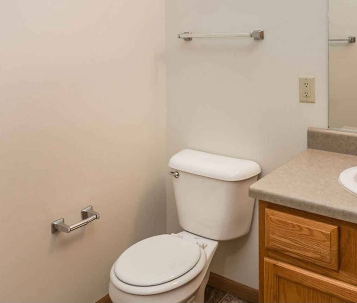 Townhouse for rent at 4620 E 6th St, Sioux Falls, SD 57103