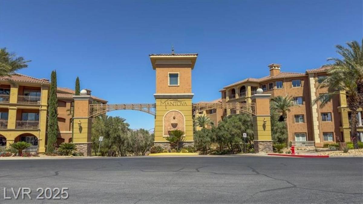 Condo for rent at 20 Via Mantova, Henderson, NV 89011