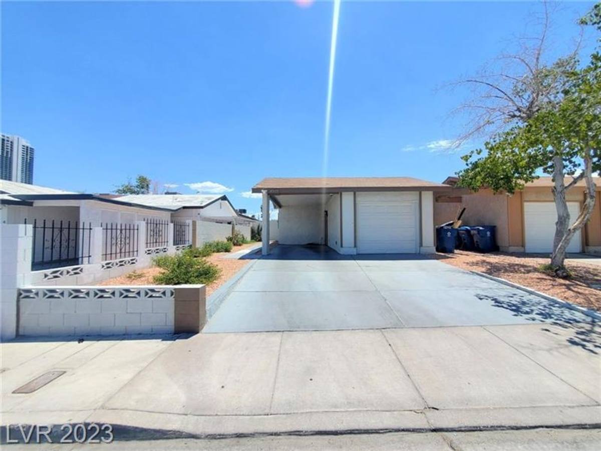 House for rent at 4577 Via San Marco, Las Vegas, NV 89103