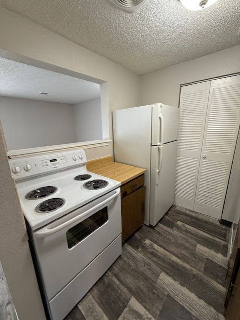 Apartment for rent at 2701 S Emporia St, Wichita, KS 67216