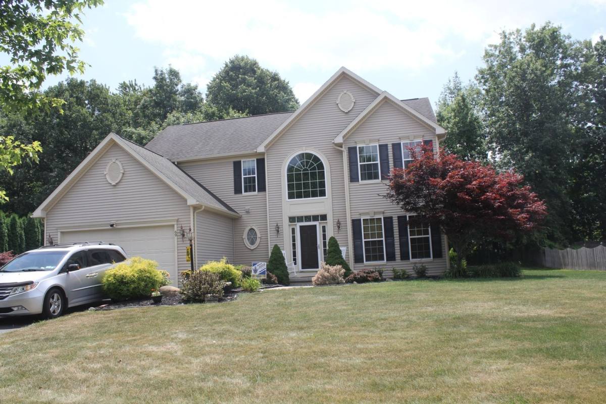 House for rent at 69 Galante Circle, Webster, NY 14580