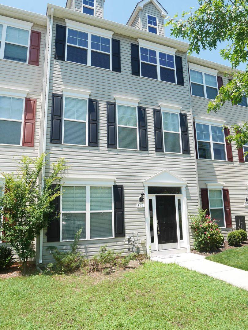 House for rent at 311 Ashby Commons Dr, Easton, MD 21601