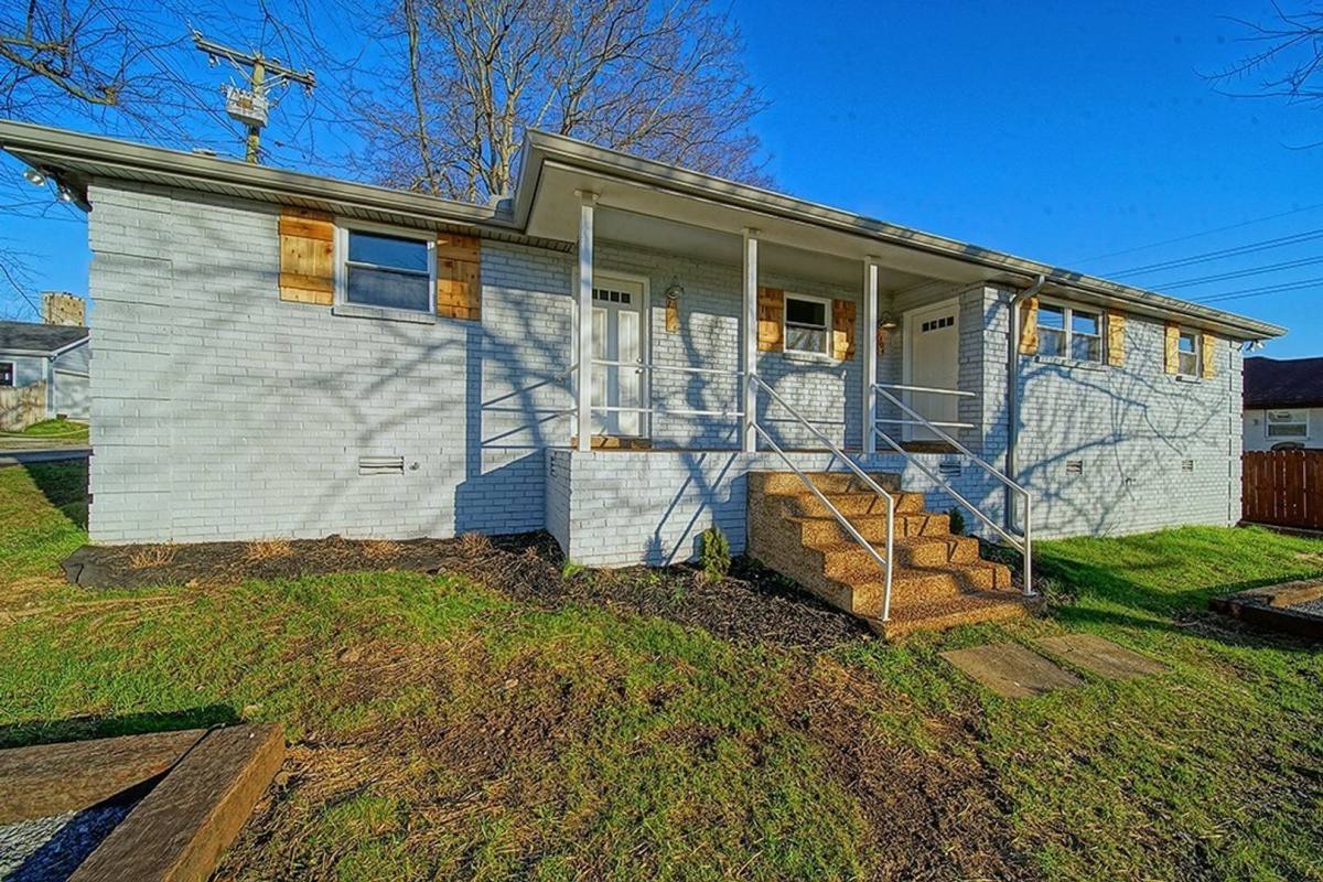 House for rent at 1304 55th Ave N, Nashville, TN 37209