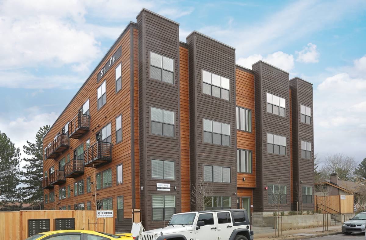 Apartment for rent at 7180 N Leavitt Ave, Portland, OR 97203