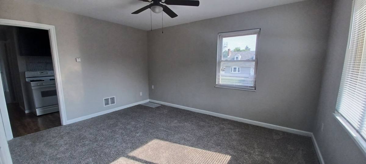 Apartment for rent at 237 E Xenia Dr, Fairborn, OH 45324