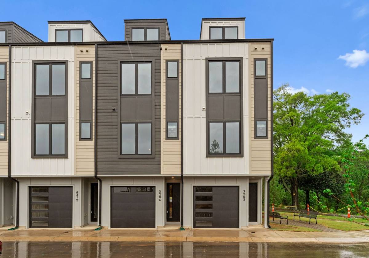 Townhouse for rent at 3206 Riley Ave, Charlotte, NC 28269