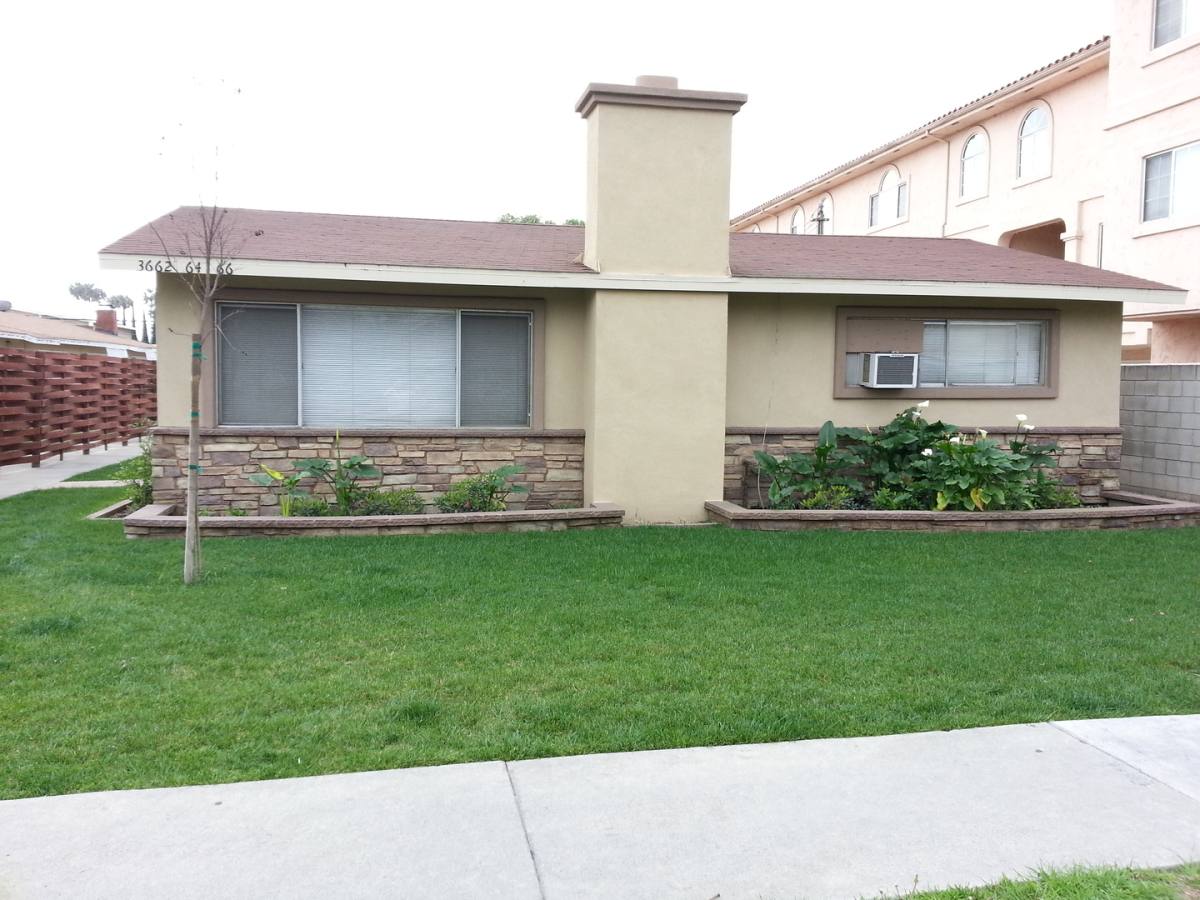 Apartment for rent at 3662-3666 Howard Ave, Los Alamitos, CA 90720