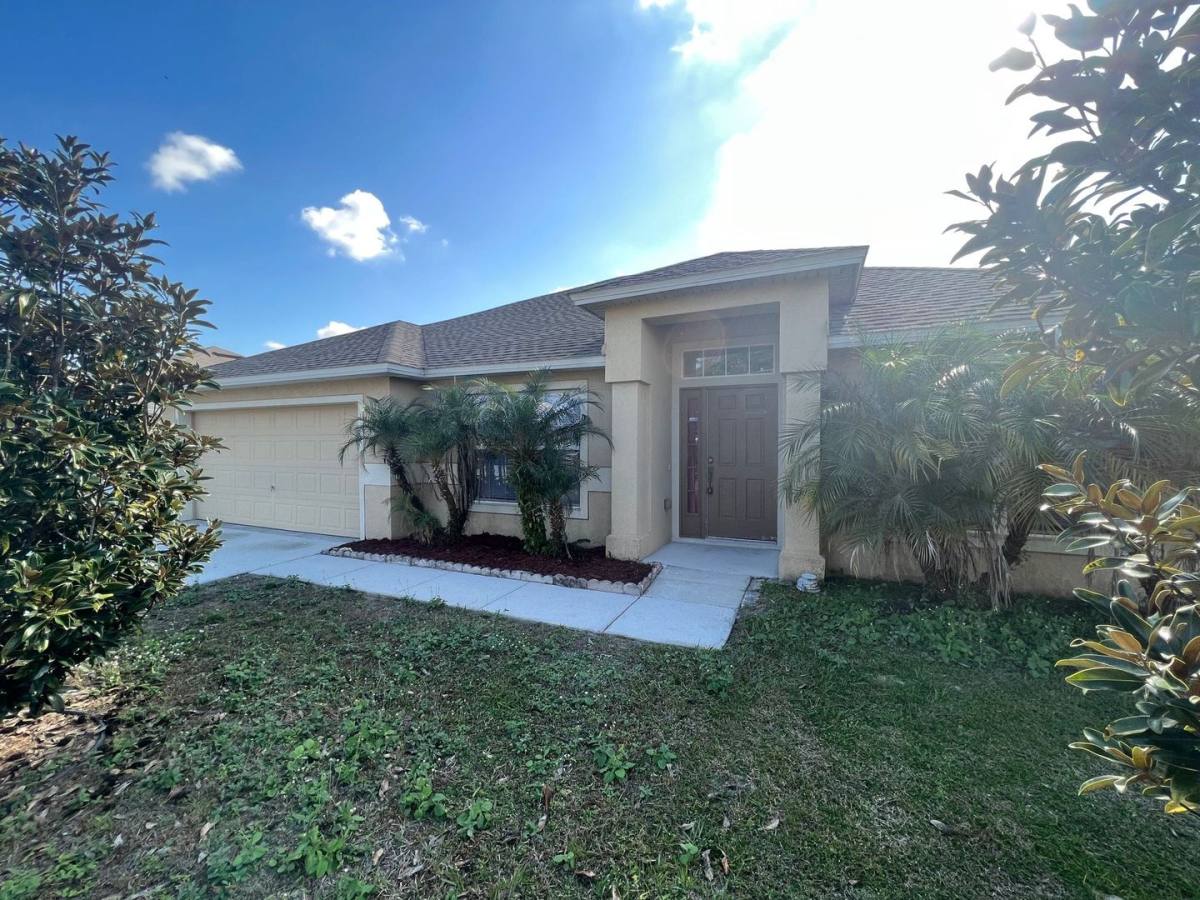 House for rent at 1116 Roan Court, Kissimmee, FL 34759