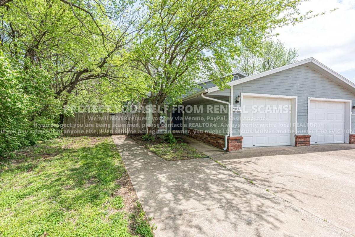 House for rent at 2032 N Leverett Ave, Fayetteville, AR 72703