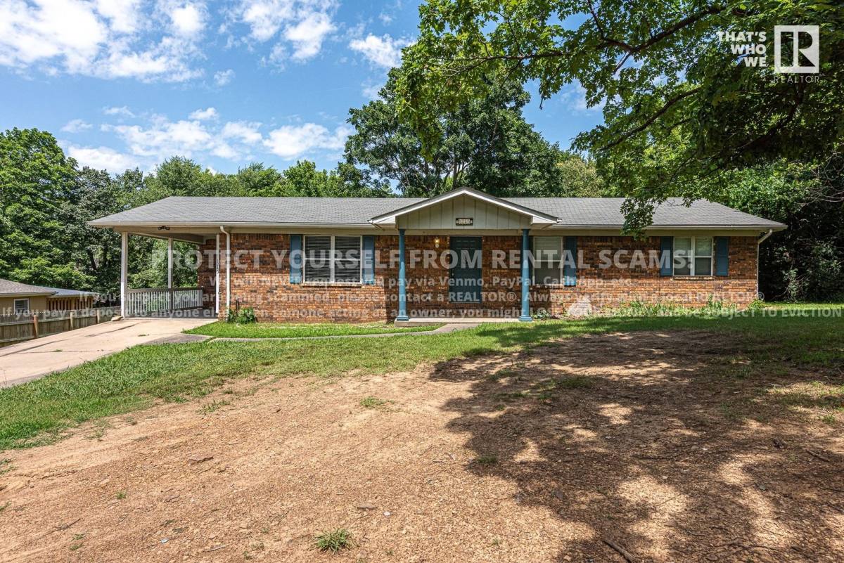 House for rent at 1245 N Mission Blvd, Fayetteville, AR 72701