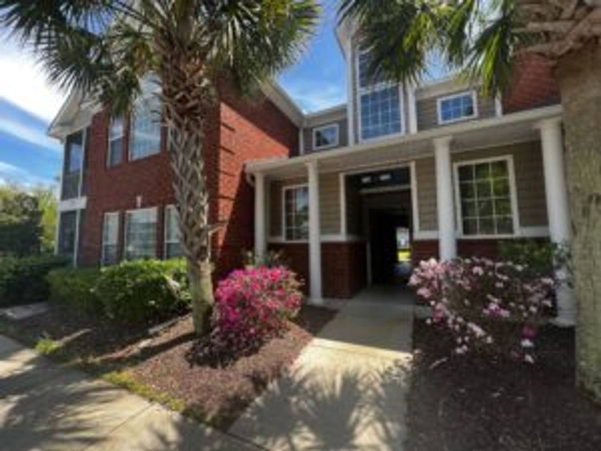 Condo for rent at 1411 Belcourt Lane, Mount Pleasant, SC 29466
